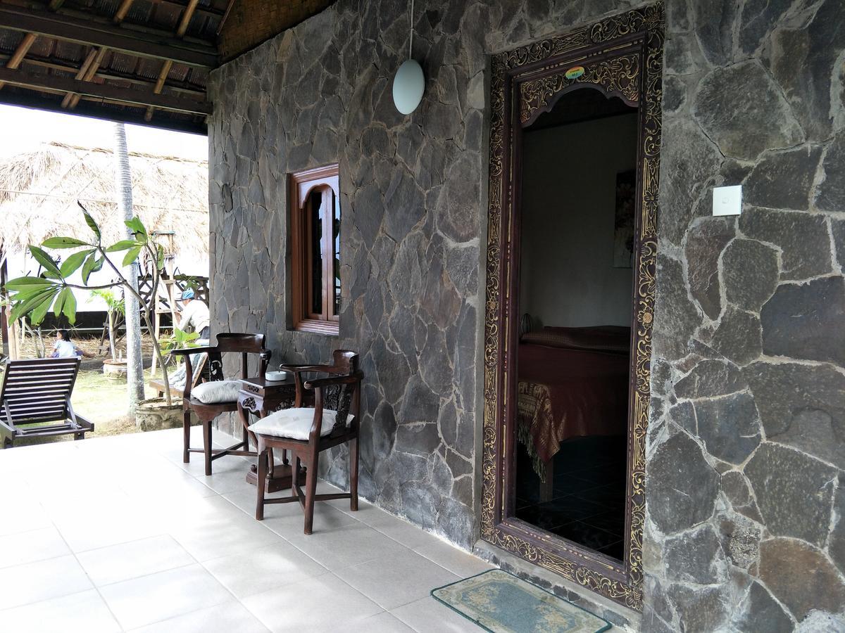 Temple Cafe & Cottages チャンディダサ エクステリア 写真